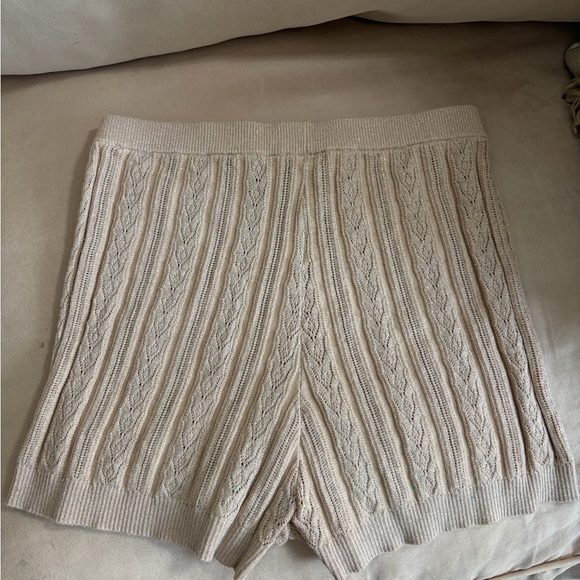 Spell & The Gypsy xs beige Textured Knit bottoms. - Picture 6 of 7